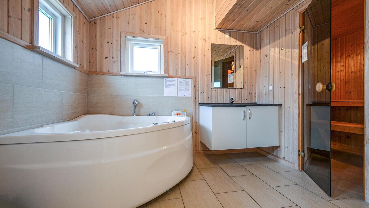 Photo of Bathroom in Knebel