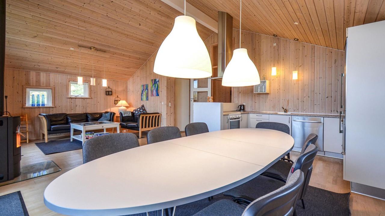 Photo of Others in Knebel