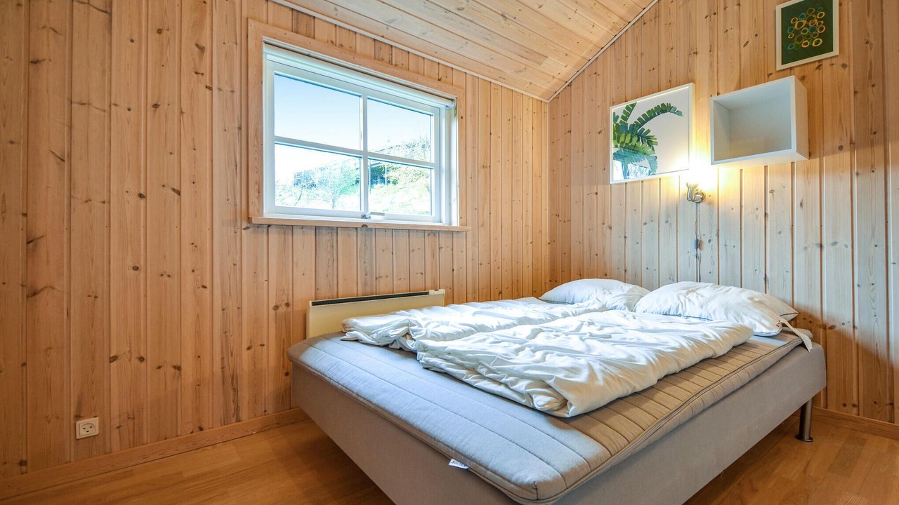 Photo of Others in Knebel