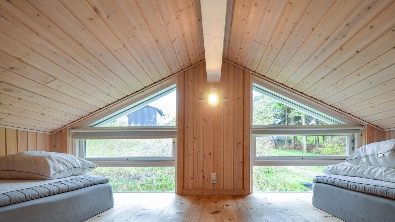 Photo of Others in Knebel