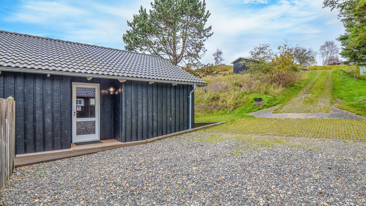 Photo of Others in Knebel