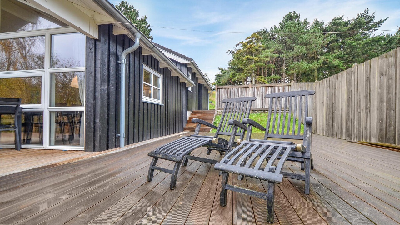 Photo of Others in Knebel