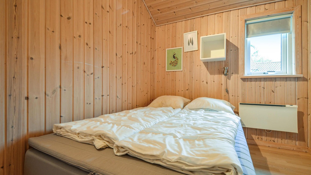 Photo of Others in Knebel