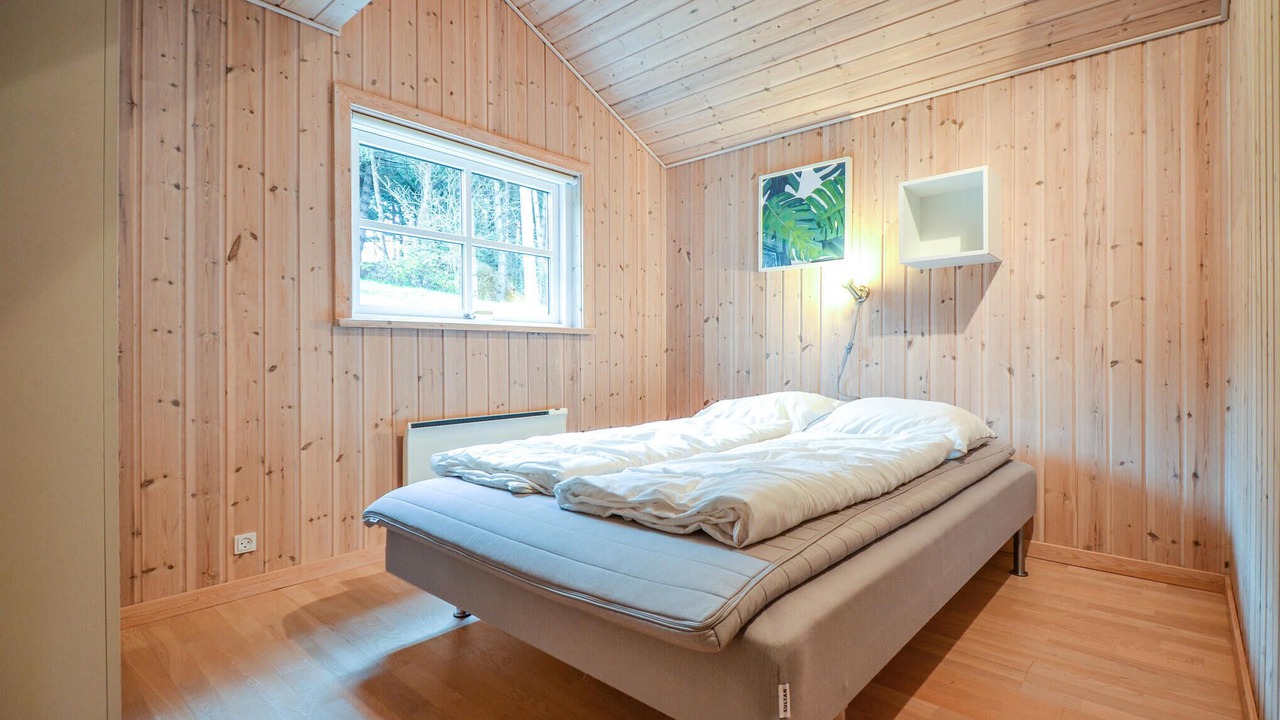 Photo of Others in Knebel