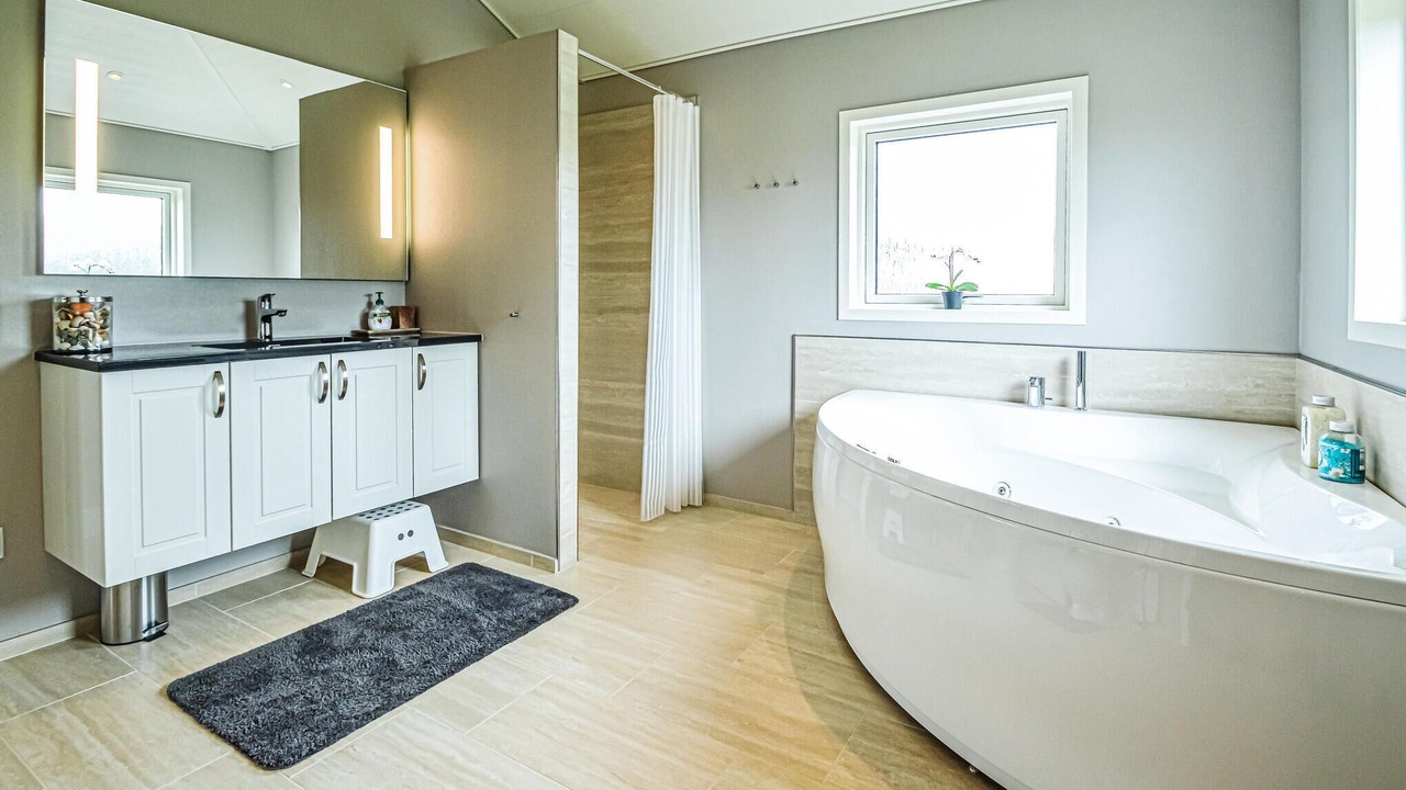 Photo of Bathroom in Skjern