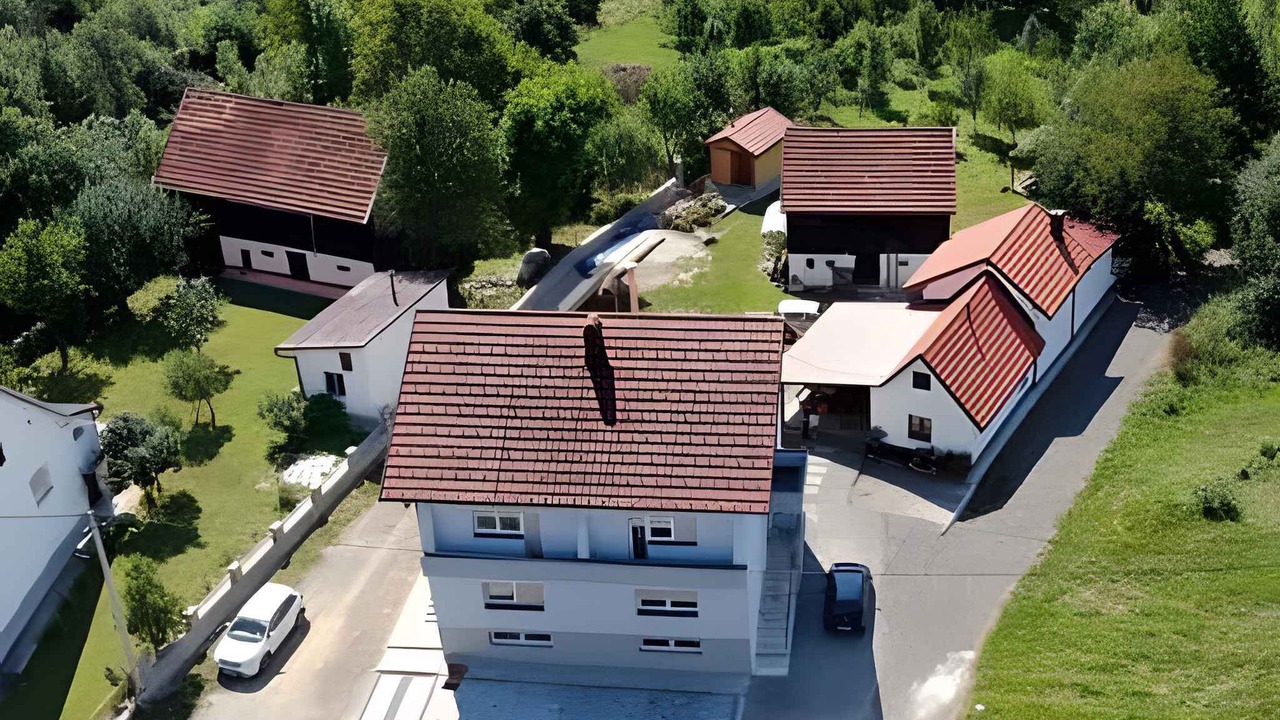 Photo of Outdoor in Gomirje