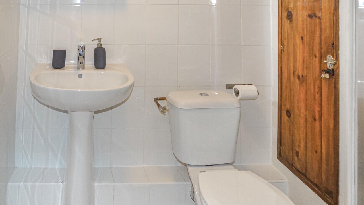Photo of Bathroom in Fontevraud-l'Abbaye