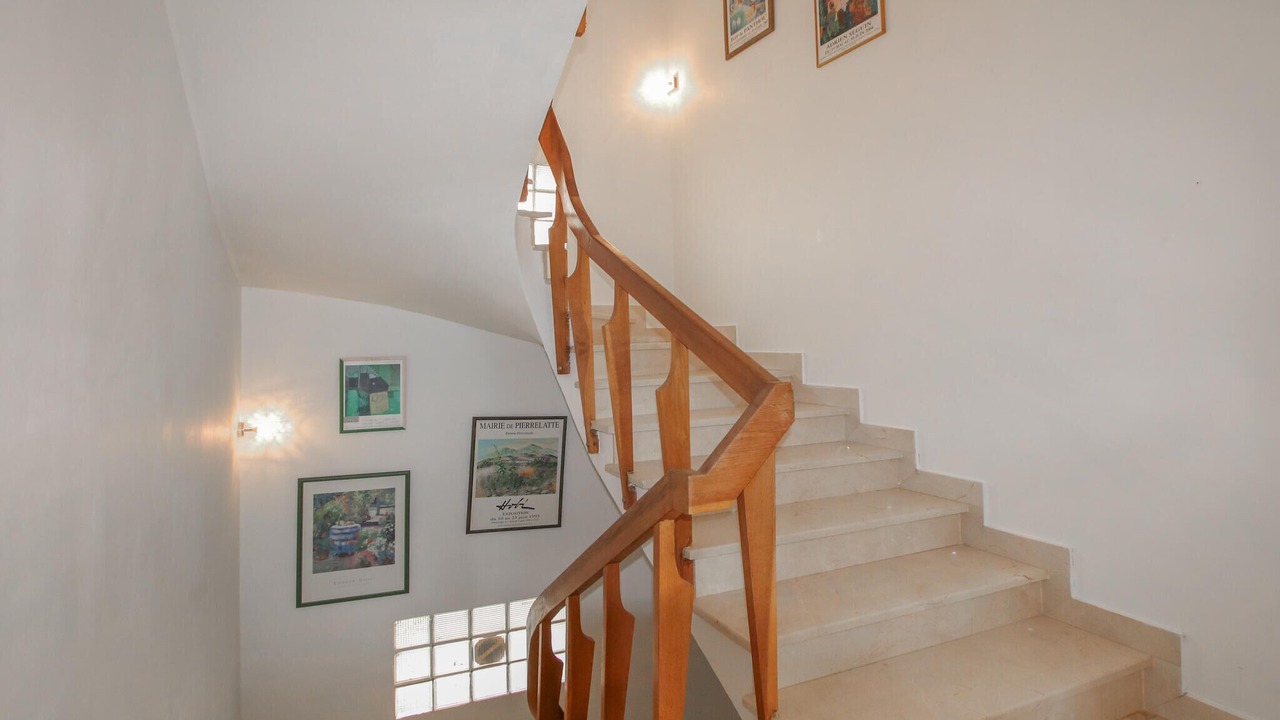 Photo of Others in Tulette