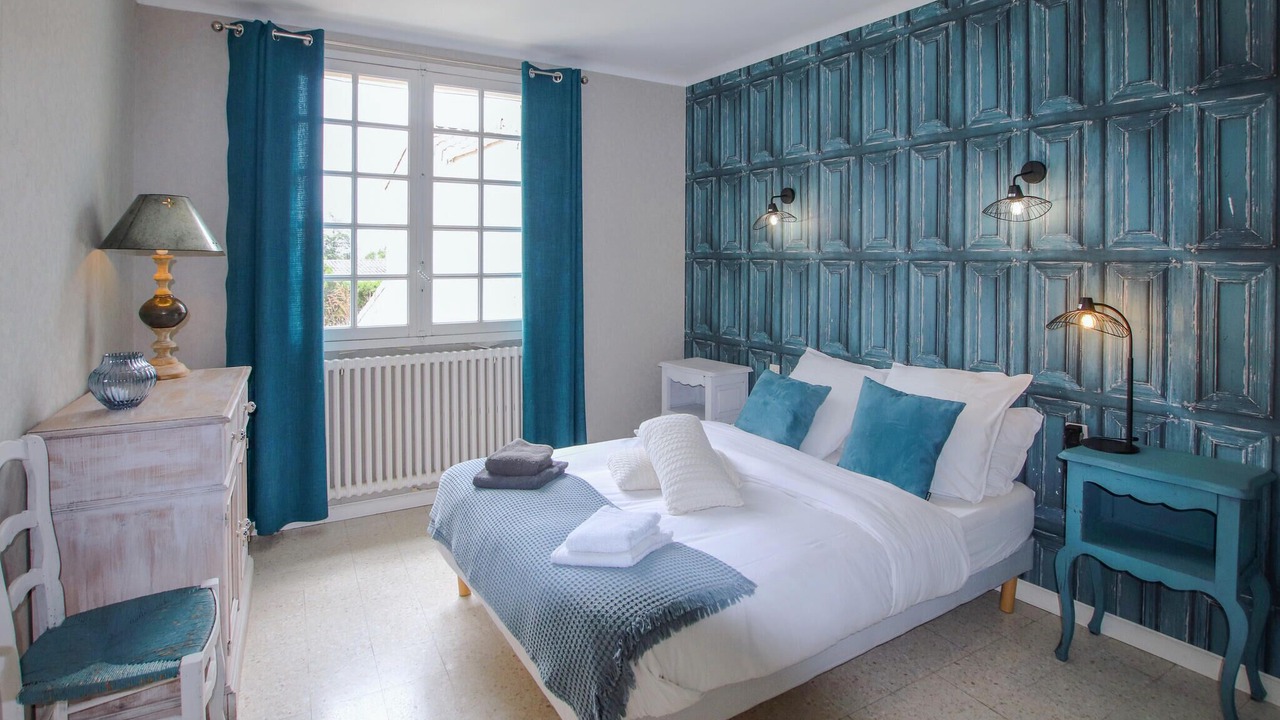 Photo of Others in Tulette