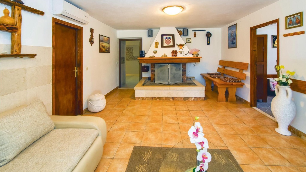 Photo of Bedroom in Pucisca