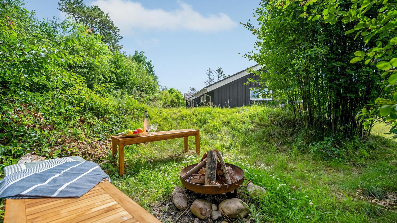 Photo of Outdoor in Jegum