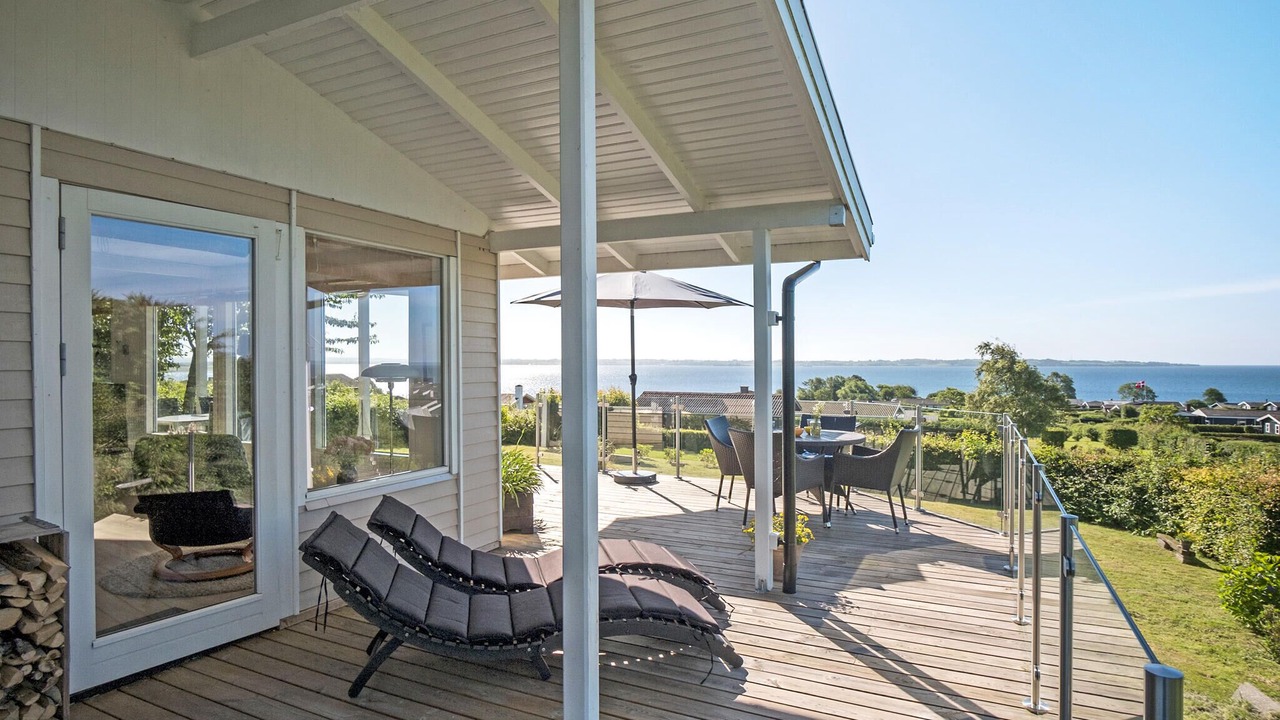 Photo of Others in Helnæs By