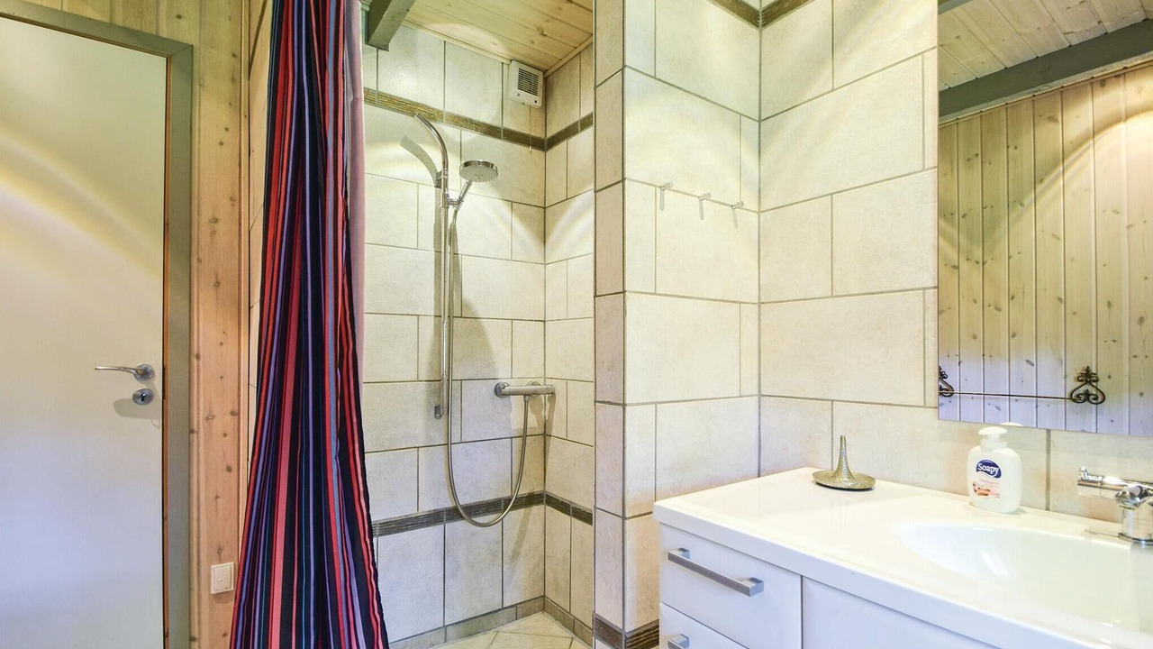 Photo of Bathroom in Pøt Strandby