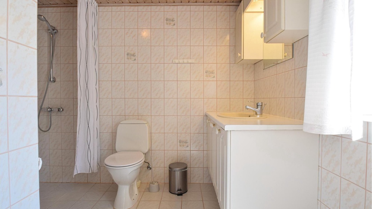 Photo of Bathroom in Rudkobing