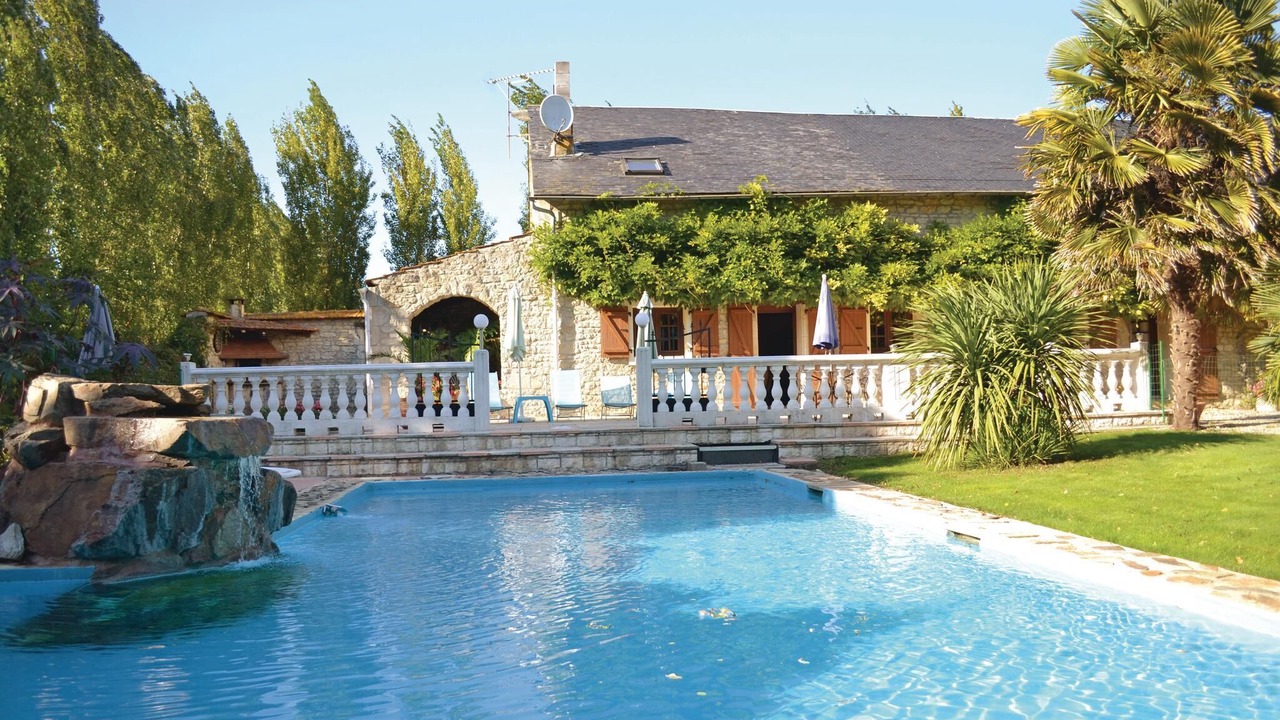 Photo of Outdoor in Les Magnils-Reigniers