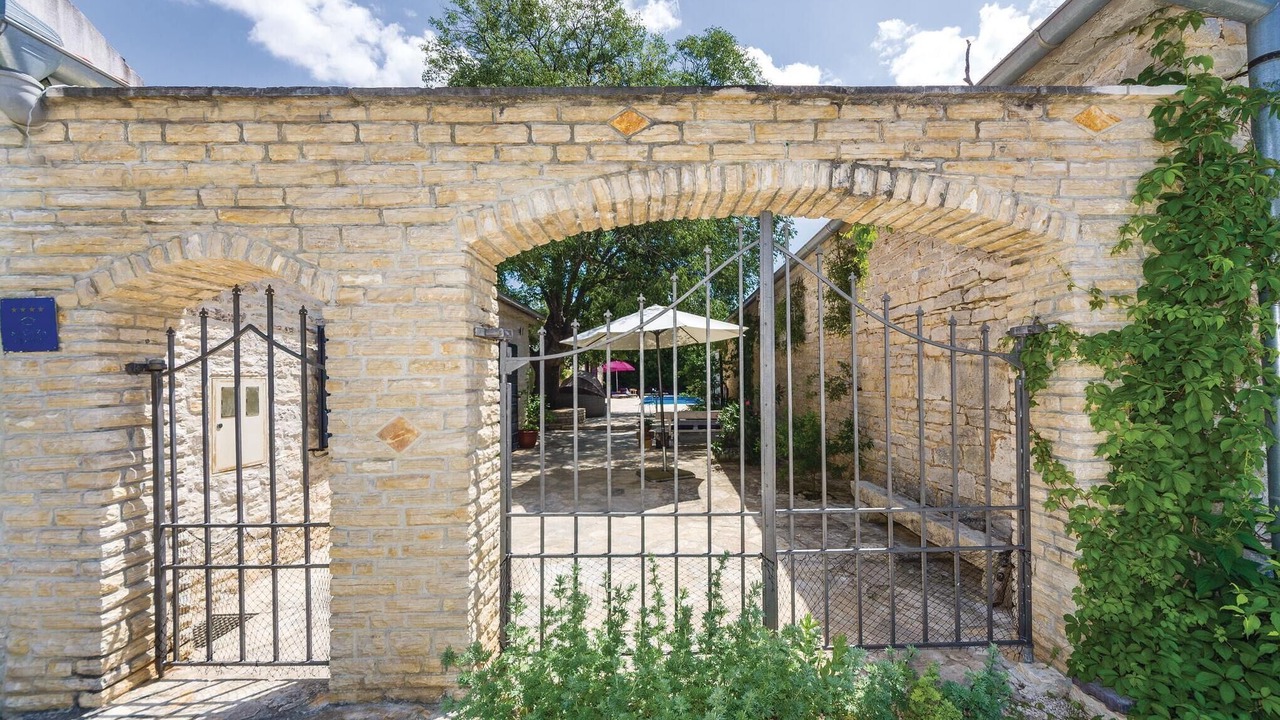 Photo of Outdoor in Pridraga