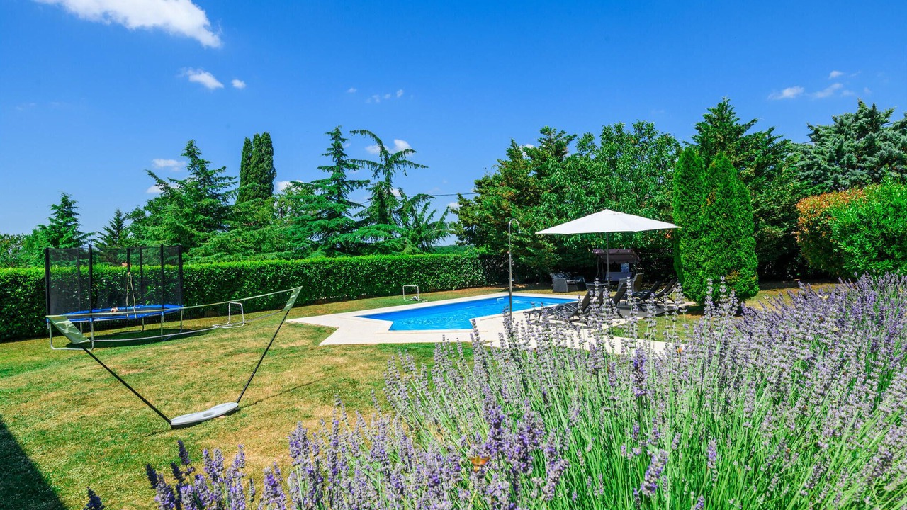 Photo of Outdoor in Orihi