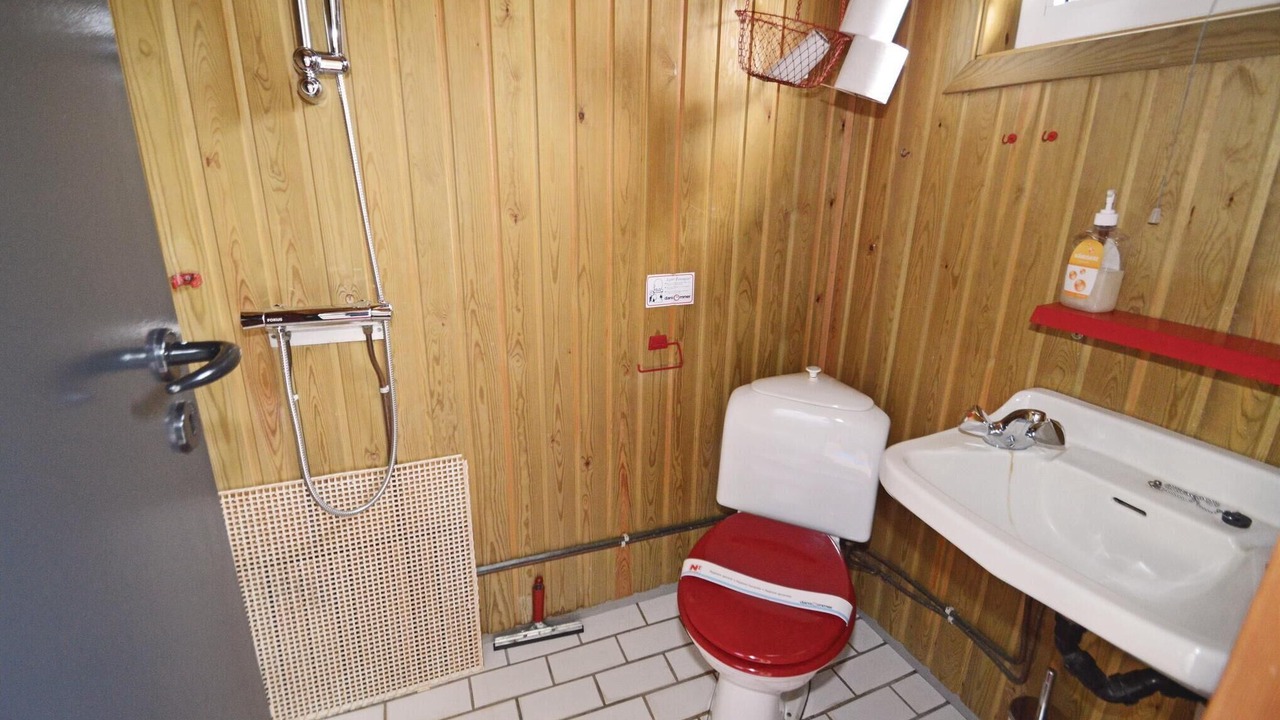 Photo of Bathroom in Hvalpsund