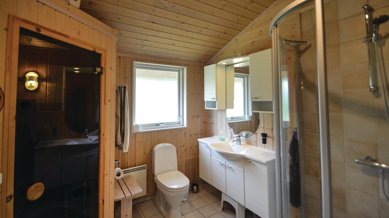 Photo of Bathroom in Marielyst