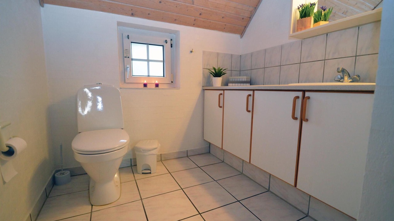 Photo of Bathroom in Bøtø By