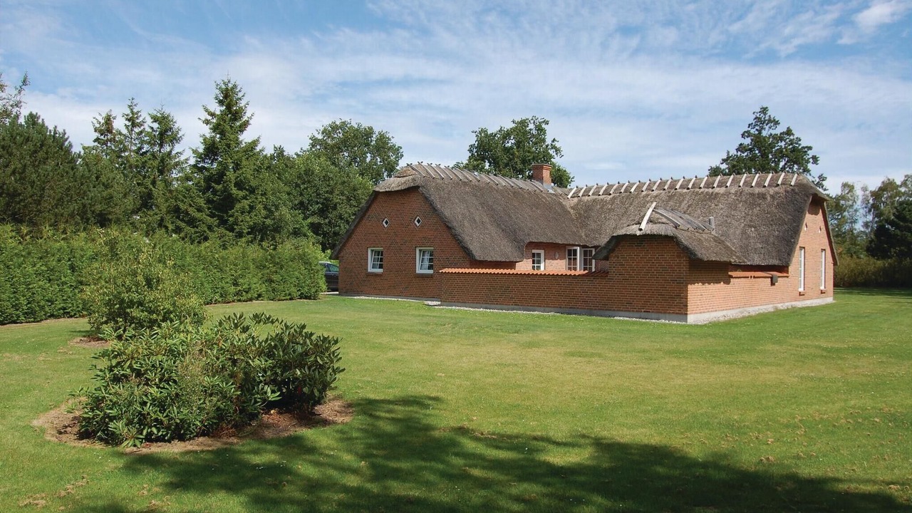 Photo of Others in Bøtø By