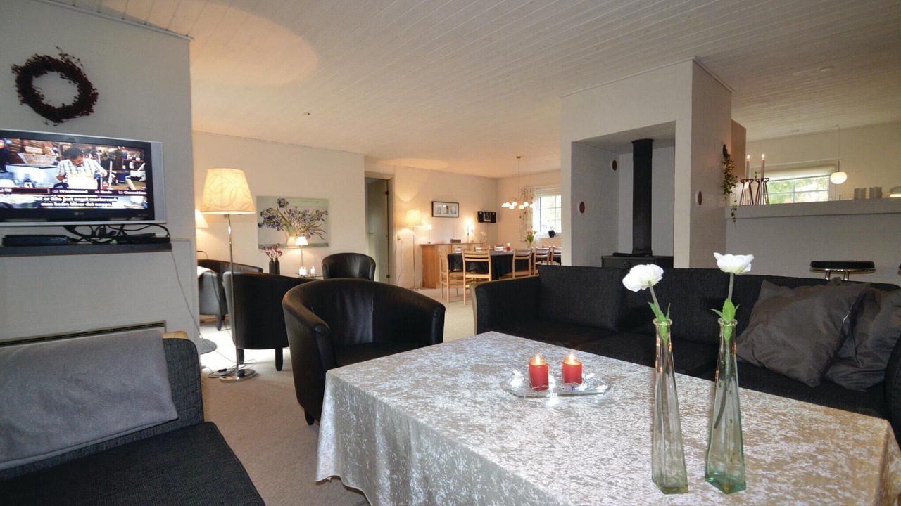 Photo of Bedroom in Bøtø By