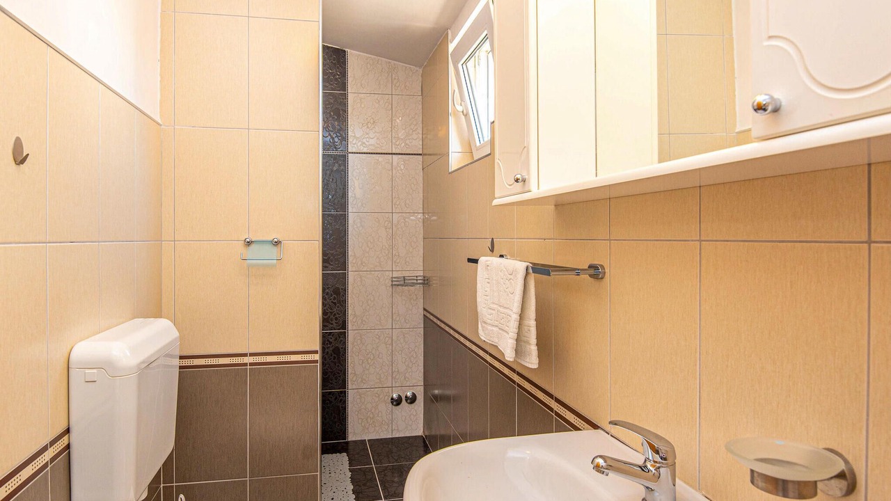 Photo of Bathroom in Meterize