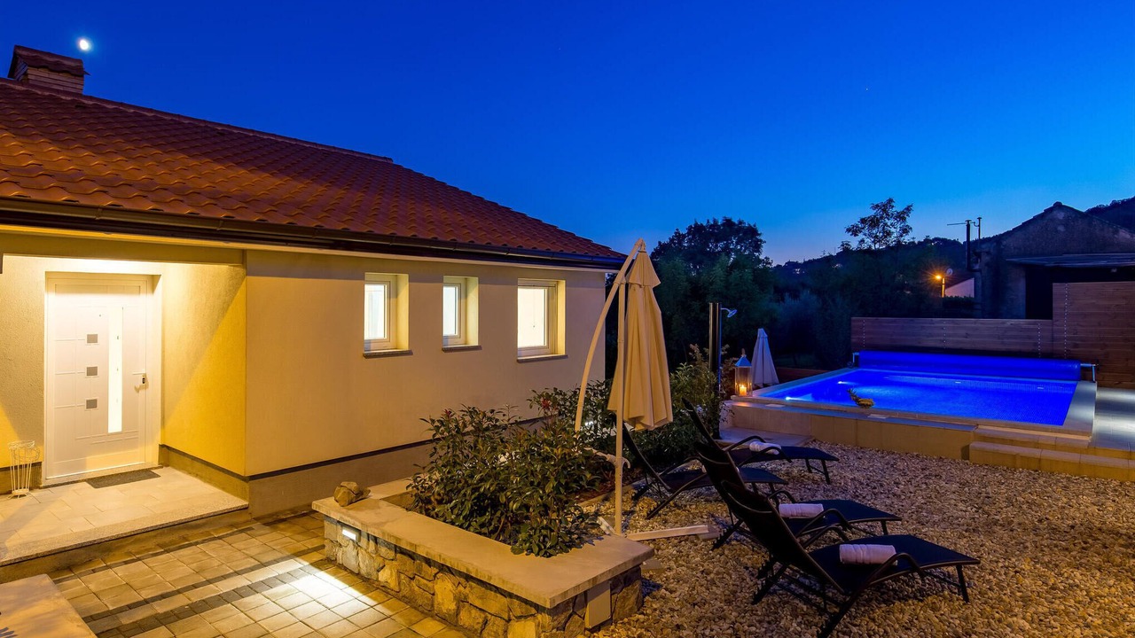 Photo of Outdoor in Mihotici