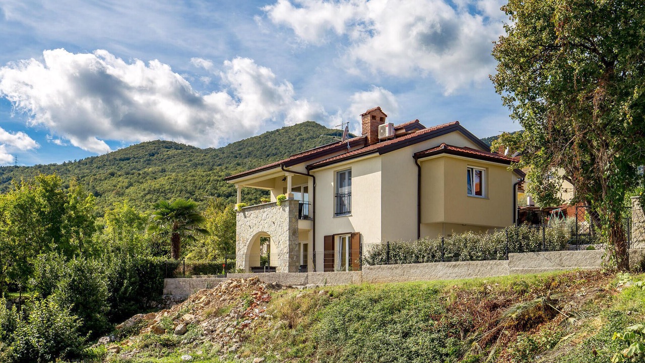 Photo of Outdoor in Mihotici