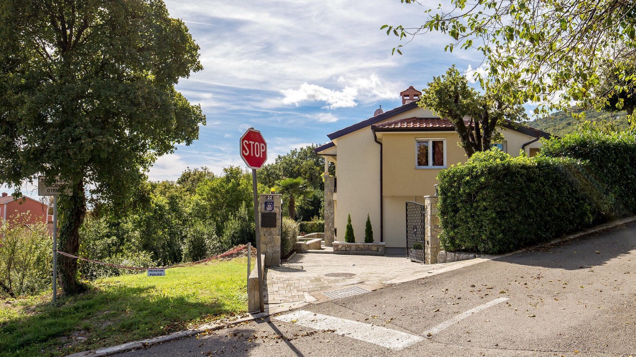 Photo of Outdoor in Mihotici