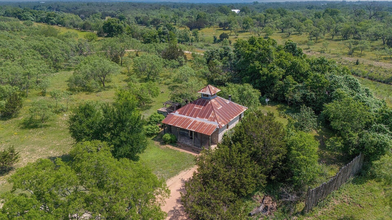 Photo of Outdoor in Fredericksburg