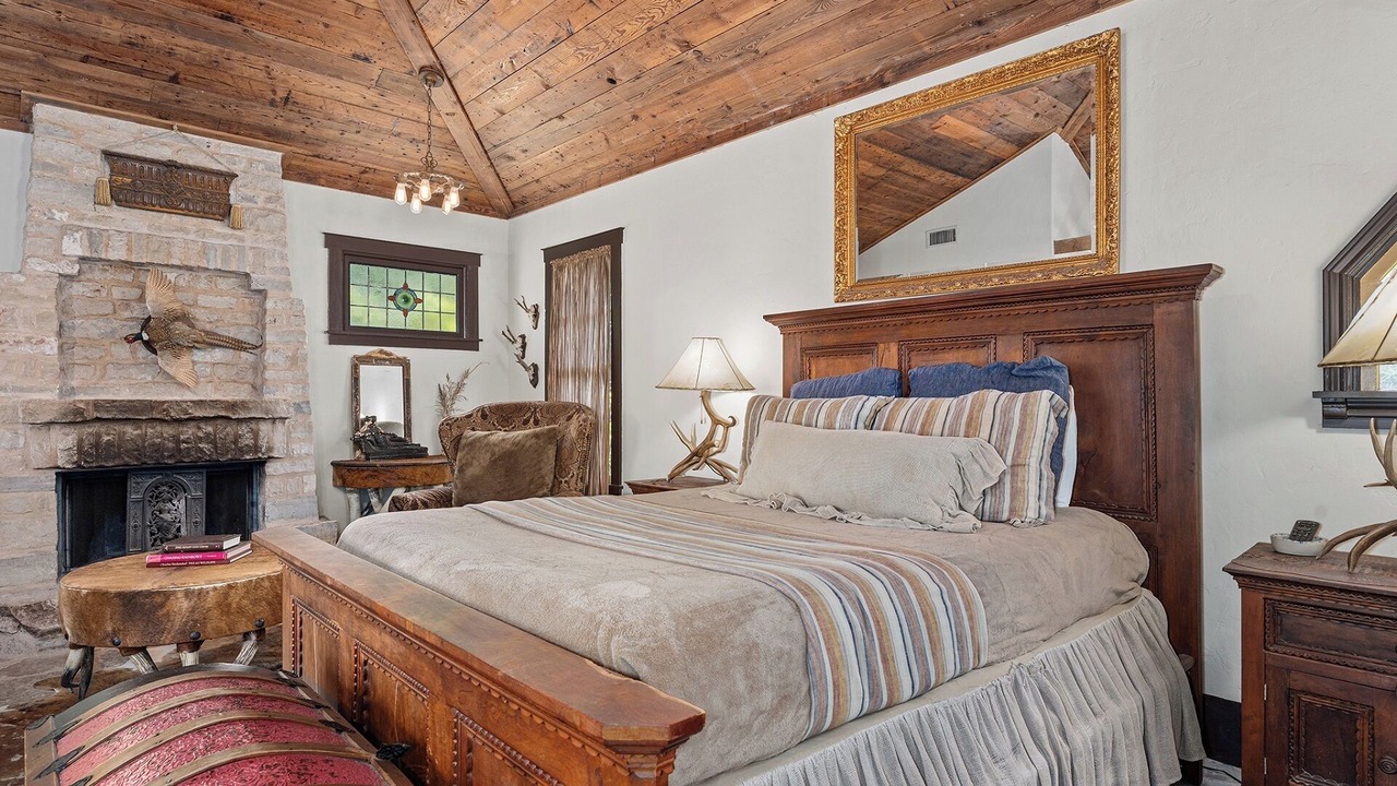 Photo of Bedroom in Fredericksburg