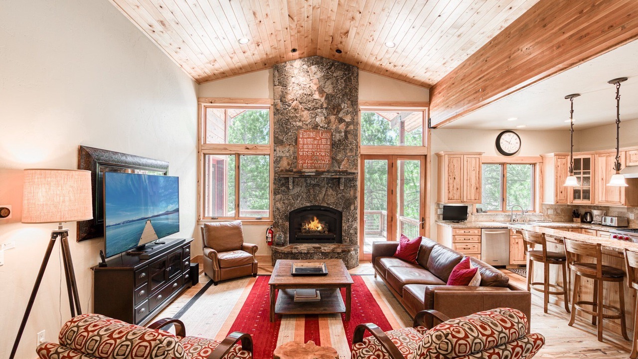 Photo of Livingroom in Truckee