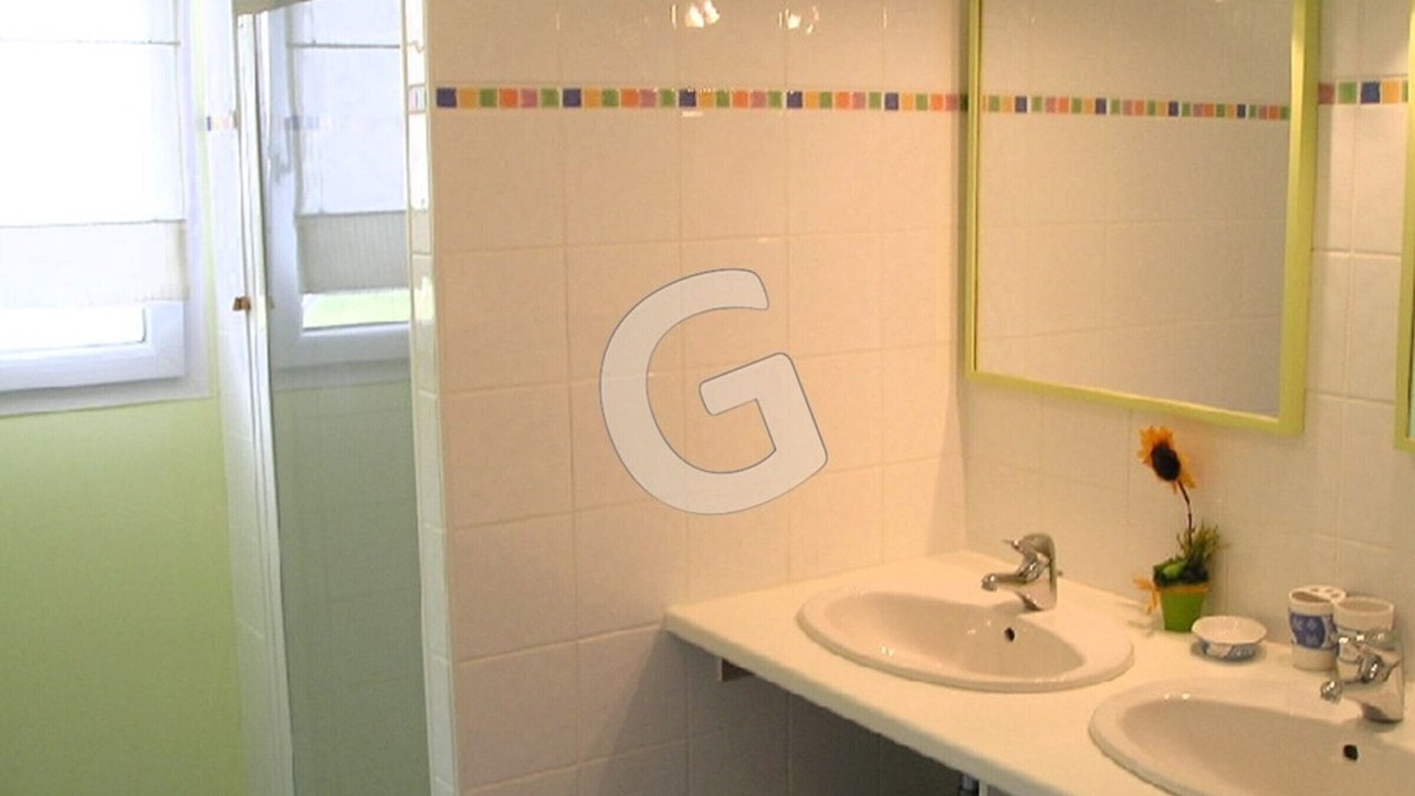 Photo of Bathroom in Angles