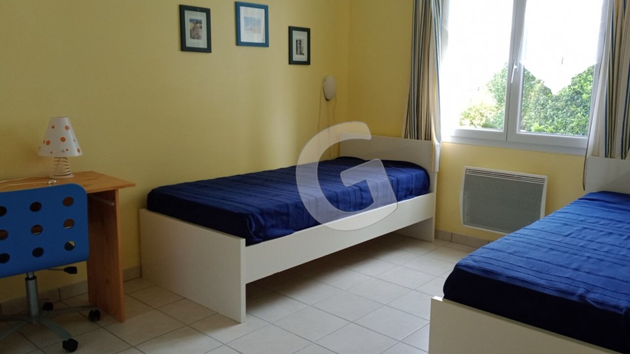 Photo of Bedroom in Angles