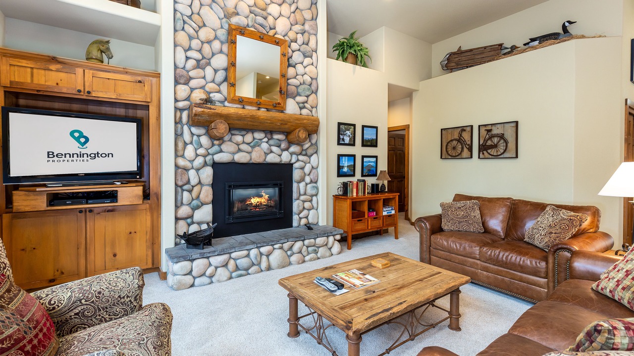 Photo of Livingroom in Deer Park