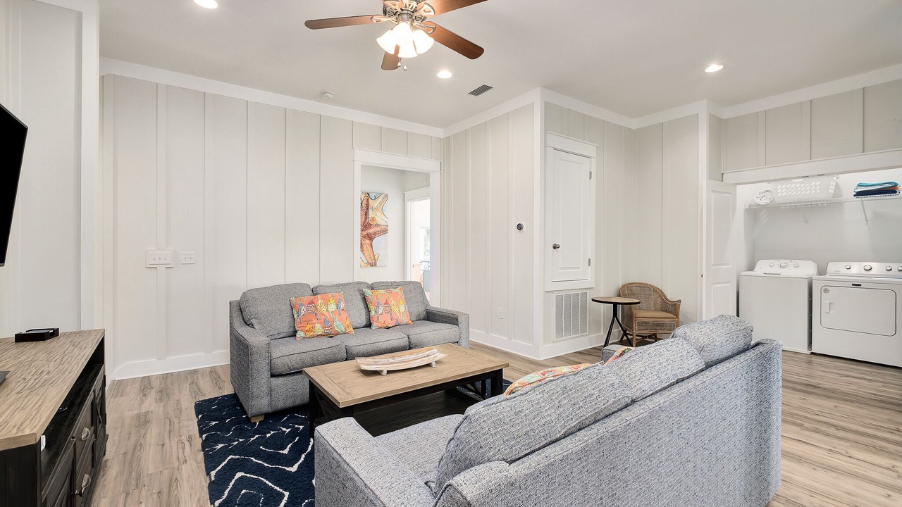 Photo of Livingroom in Crystal Beach
