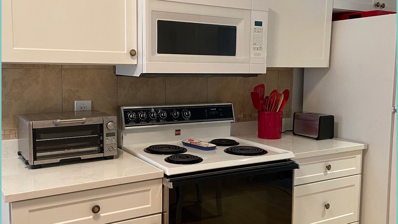 Photo of Kitchen in Jekyll Island