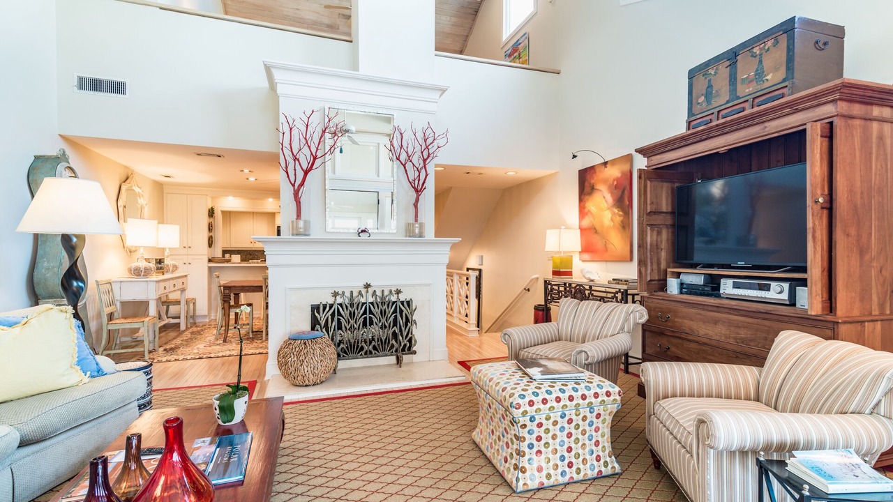 Photo of Livingroom in Debordieu Colony