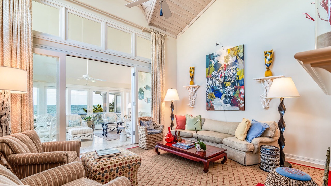 Photo of Livingroom in Debordieu Colony