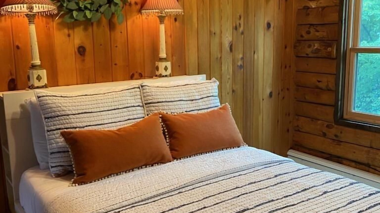 Photo of Bedroom in Canandaigua