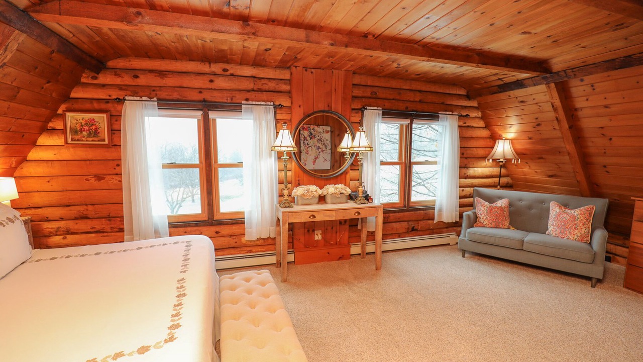 Photo of Bedroom in Canandaigua