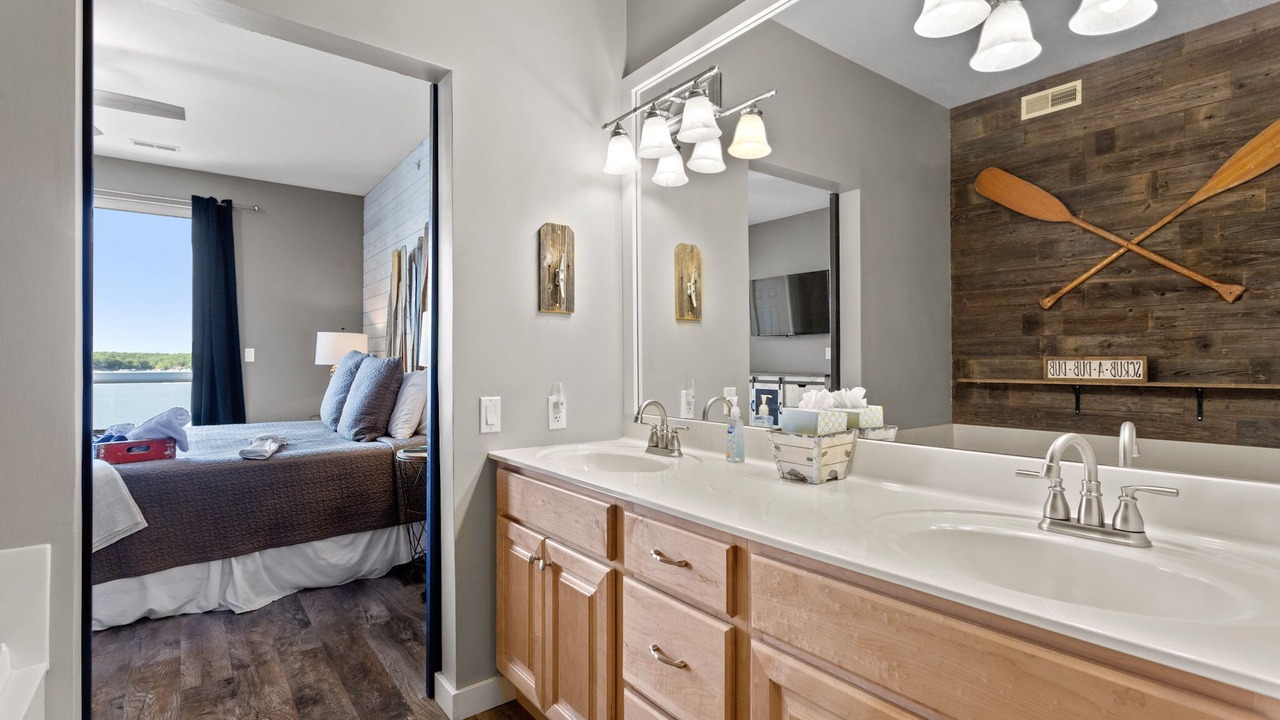 Photo of Bathroom in Osage Beach