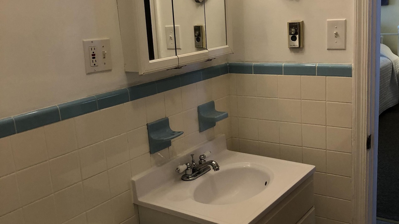 Photo of Bathroom in North End