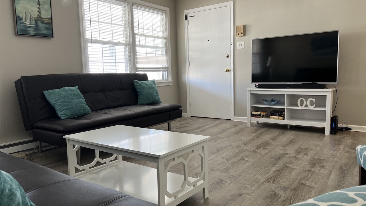 Photo of Livingroom in North End