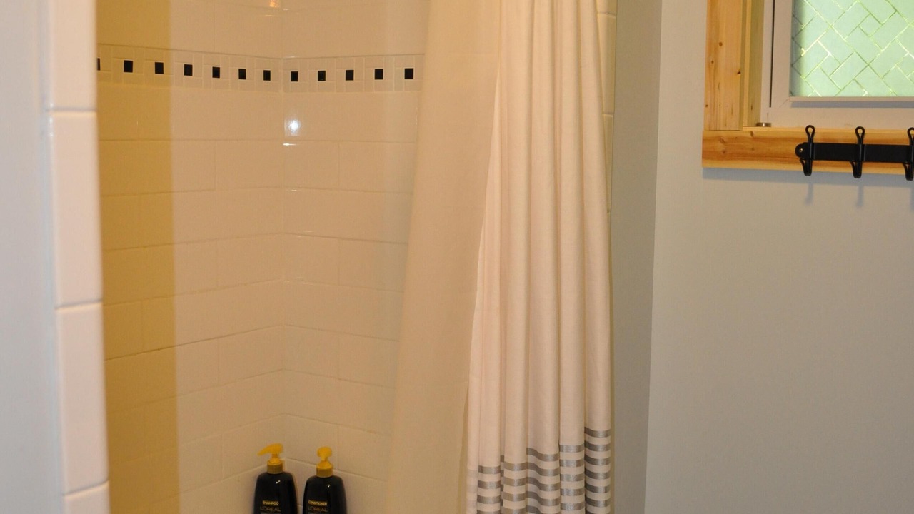 Photo of Bathroom in Six Mile