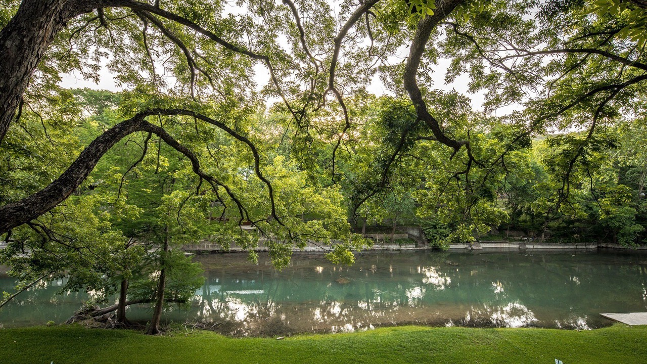 Photo of Others in New Braunfels