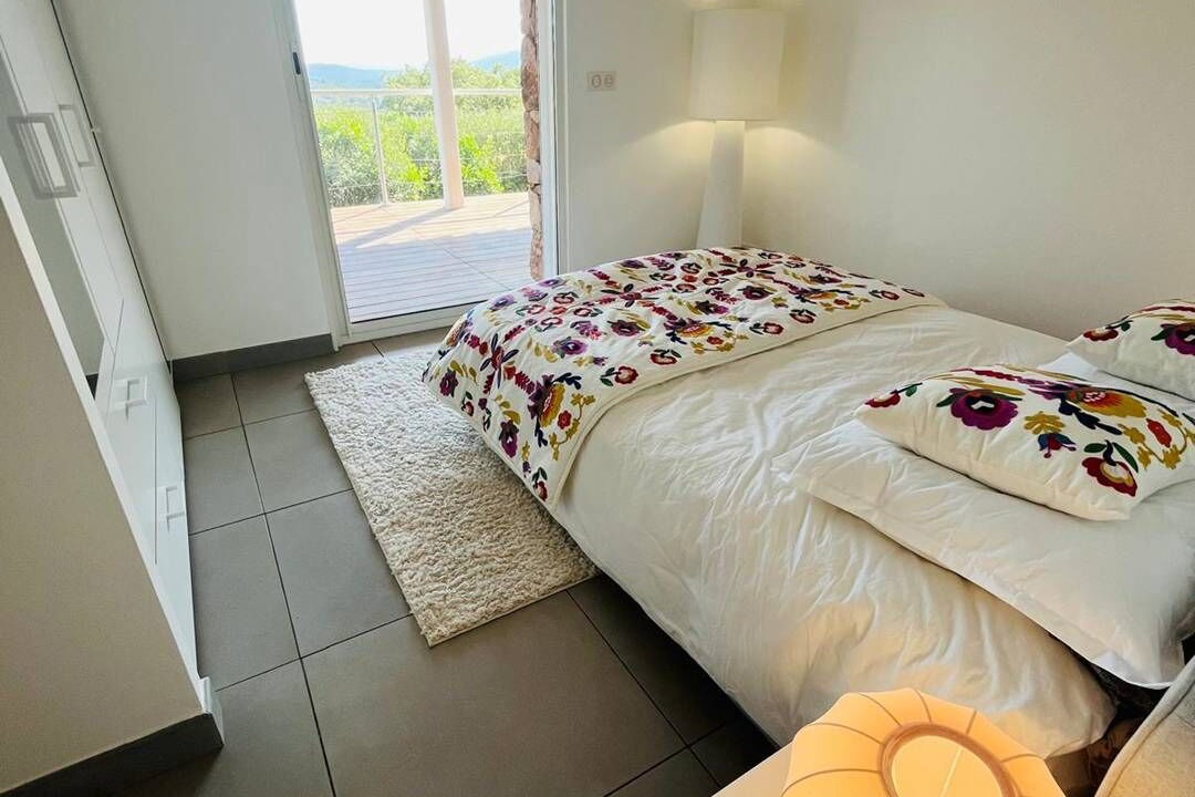 Photo of Bedroom in Lecci