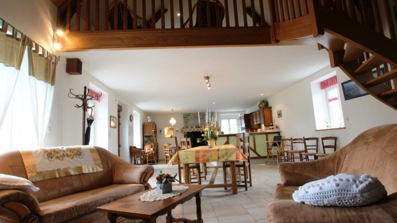 Photo of Livingroom in Villedieu-les-Poeles-Rouffigny