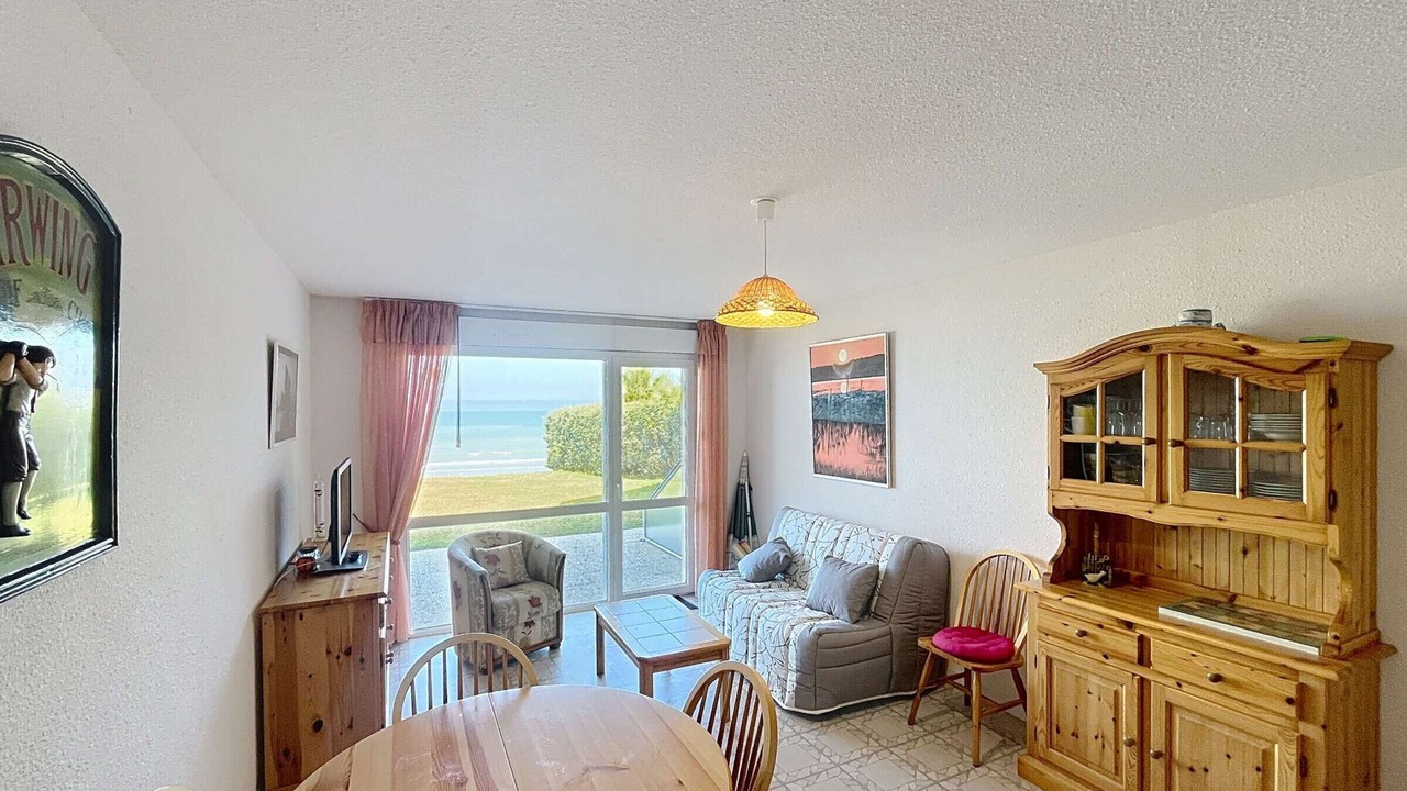 Photo of Livingroom in Jullouville